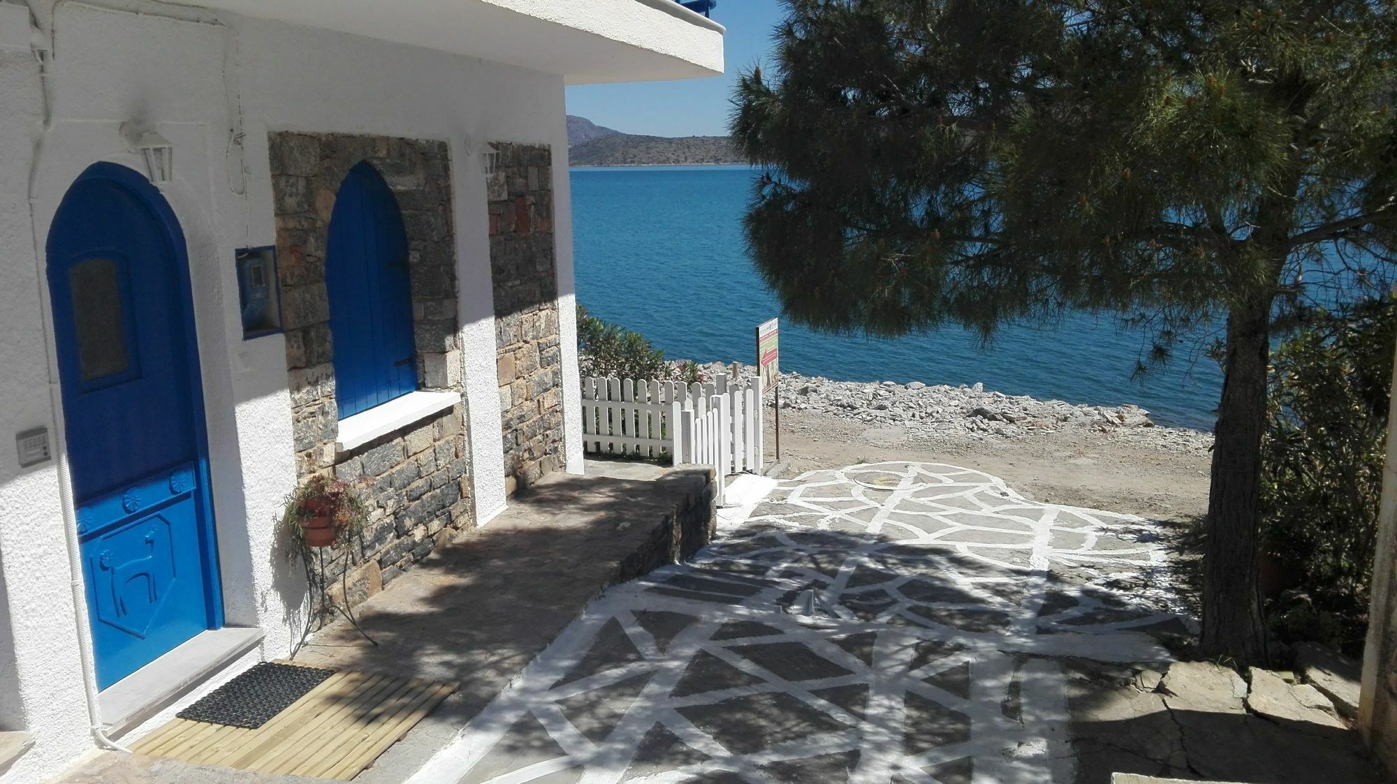 Eleftheria Sea Side Traditional House Elounda  Exterior photo